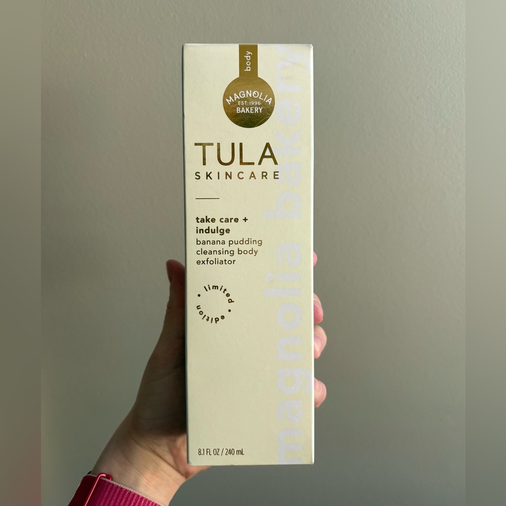 Tula x Magnolia Bakery Banana Pudding Cleansing Body Exfoliator 🍌